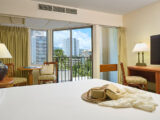 Affordable Waikiki Beach Vacation All-Inclusive