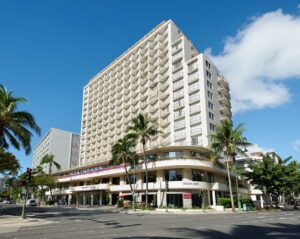 ohana-waikiki-east-exterior8-1024