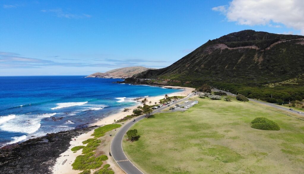 Sandy's Beach Is One of the Best Things to Do in Oahu