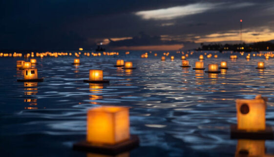 When is the best time to visit Hawaii. Shinnyo Lantern Floating Hawaii Ceremony