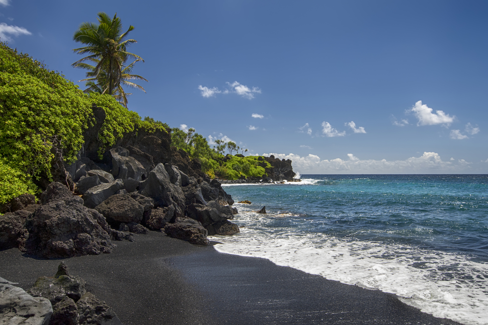 Maui Black Sand Beach 