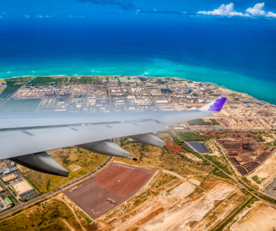 Flying Into the Honolulu Airport.